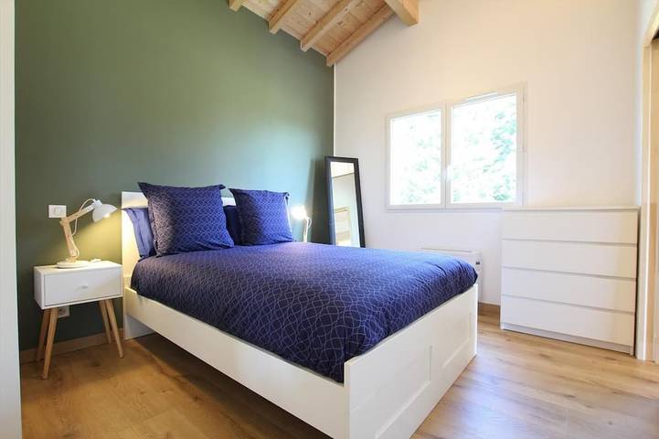 Location de vacances pour 4 personnes, avec jardin à Bardos - 3