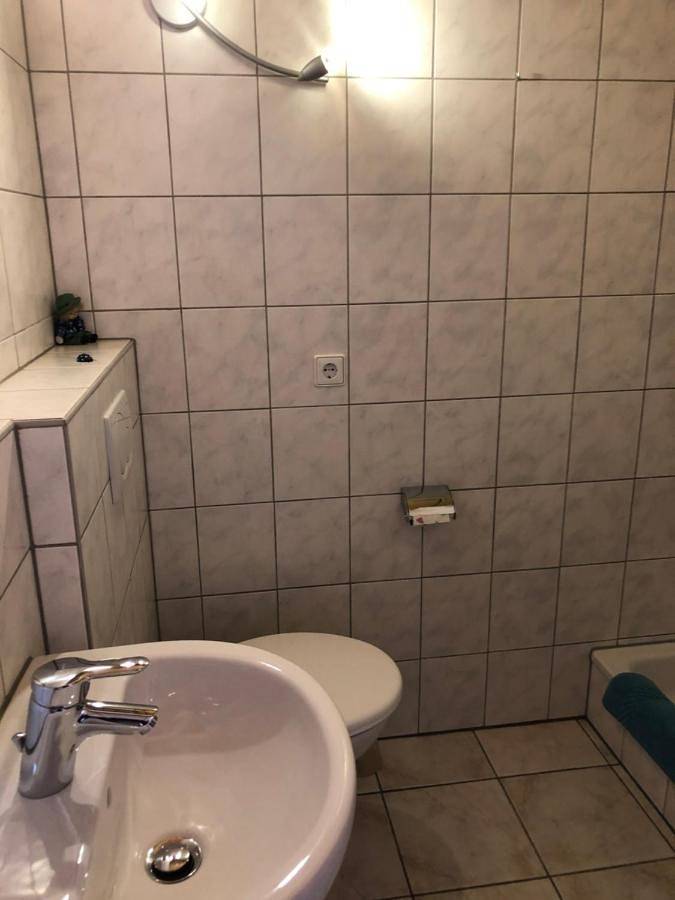 Triple Room with Private Bathroom in Obersulm, Kurpfalz