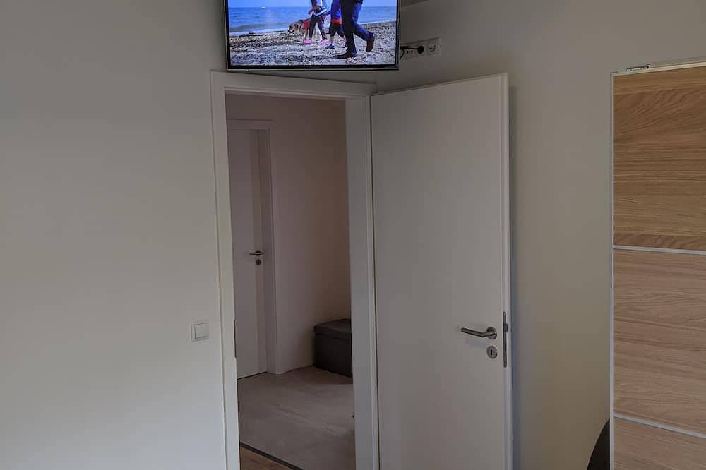 Vakantiehuis leisteen terras - eerste bewoning vanaf maart 2020 - in Rieden (Eifel), Osteifel