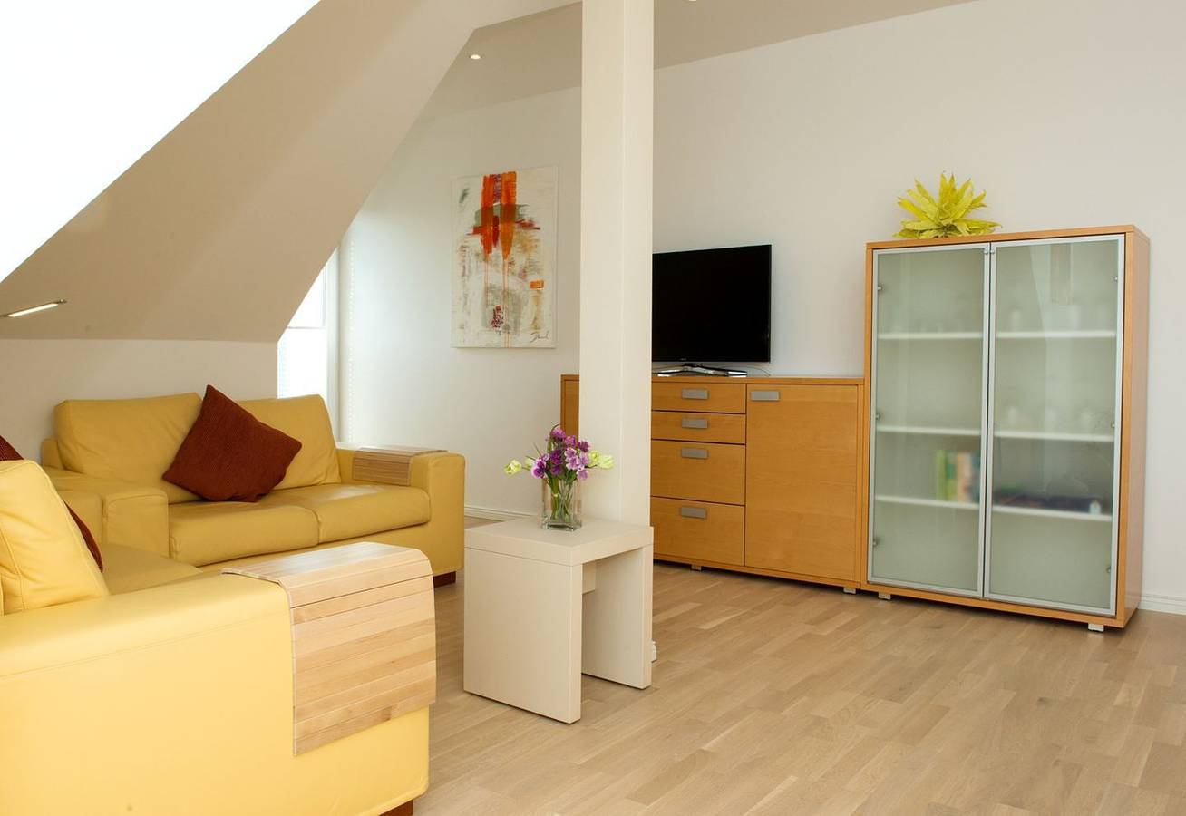 Ganze Wohnung, Darßblick, Penthouse-Wohnung für 4 Personen mit Meerblick in Barth und Fahrstuhl in Barth, Vorpommern