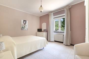 Villa With Pool for 14 People in Sorrento, Tyrrhenian Coast Campania, Photo 3
