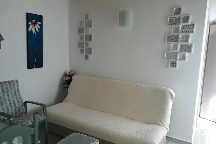 Ganze Wohnung, 1-Zimmer-Ferienwohnung mit Terrasse Pomer, Medulin in Pomer, Südküste Istrien