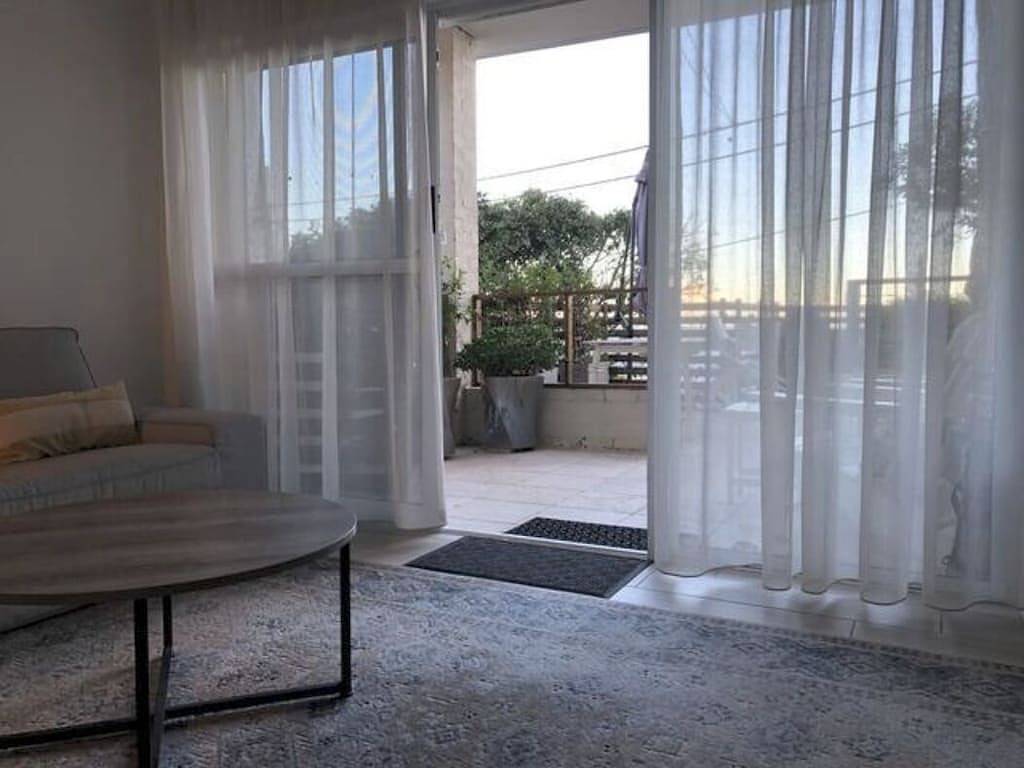 Ganze Wohnung, Coogee- Coog2 Dundas Street - Coastal Garden Apartment with Ocean Views Courtyard Near Coogee Beach in Sydney, New South Wales