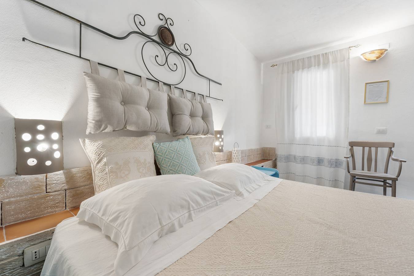 Doppelzimmer mit Gemeinschaftspool und -küche, Wi-Fi und Klimaanlage in Gonnesa, Iglesiente