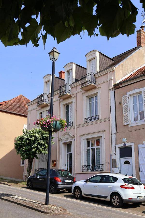 Le sélect in Néris-les-Bains, Région de Montluçon