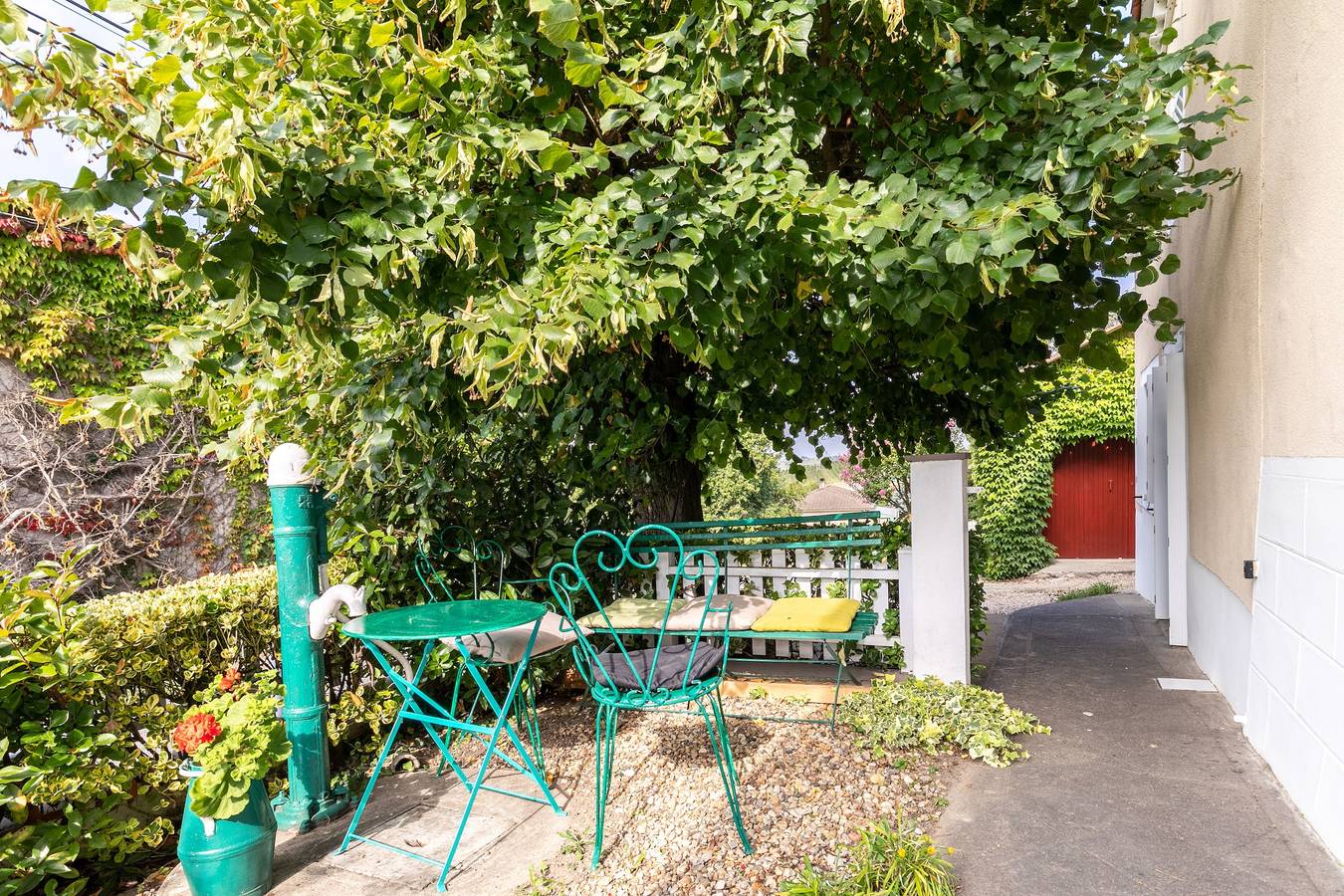 Vakantiehuis voor 4 personen met terras in Le Pian-sur-Garonne, Langon en omgeving