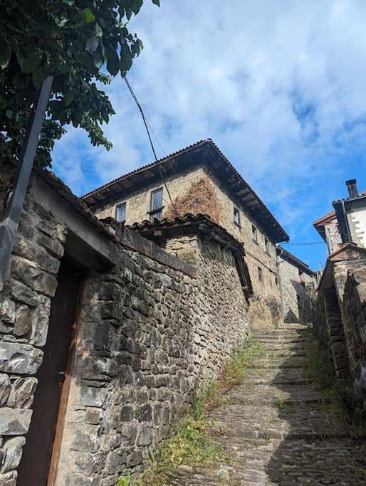 Apartamento de vacaciones para 4 personas, con vistas, Se admiten mascotas en Roncal-Salazar - 2