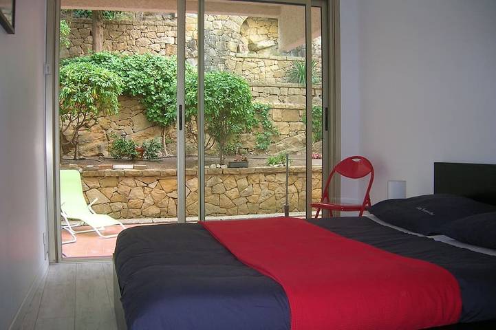 Gîte pour 5 personnes, avec jardin et terrasse dans Casino De Cassis - 3