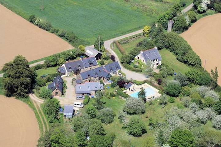 Gîte pour 5 personnes, avec piscine ainsi que jardin et sauna à Plestin-les-Grèves - 4