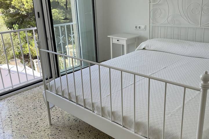 Villa Recuerdo - Spanish villa with sea view and pool - 8 min. to the beach in Cunit, Costa Dorada