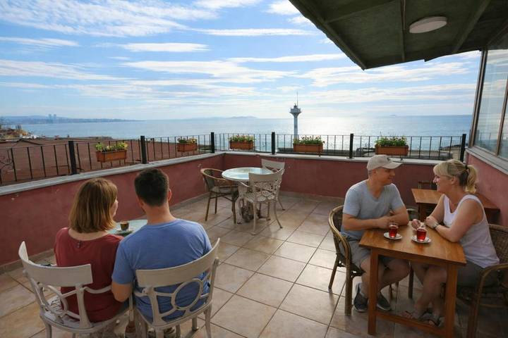 Appart’hôtel pour 2 personnes, avec Terrasse et Jardin