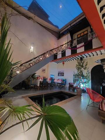 Chambre d’hôte pour 3 personnes, avec terrasse et piscine à Marrakech
