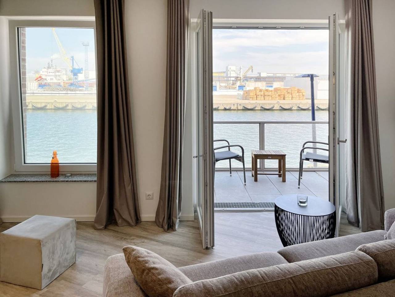Ganze Ferienwohnung, Hafenspitze App. 02 in Wismar, Mecklenburgische Ostseeküste
