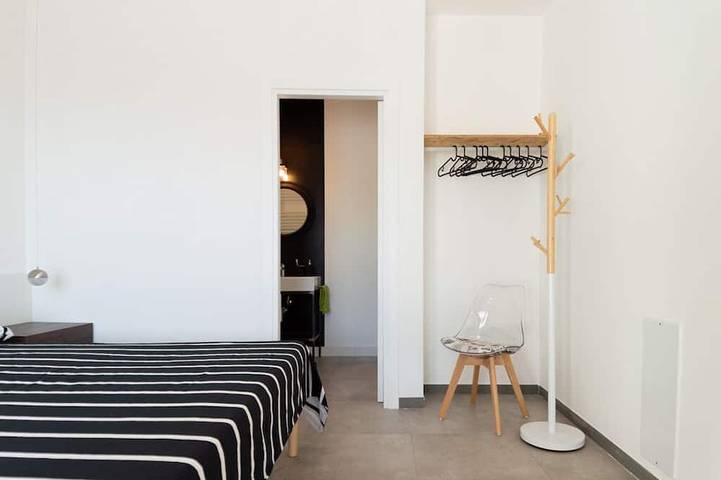 Raffinata villa con interni minimal chic e piscina privata vista mare in Marina di Ascea, Ascea