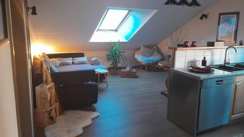 Gîte pour 4 personnes, avec Vue à Orchamps-Vennes - 2