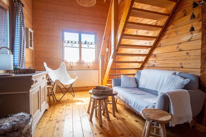 Chalet für 6 Personen, mit Garten und Terrasse sowie Pool im Jura - 2