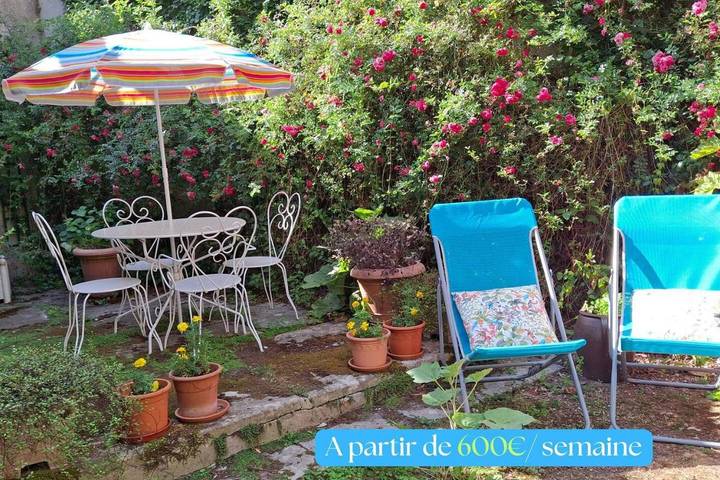 Chambre d’hôte pour 4 personnes, avec Terrasse ainsi que Jardin et Vue à Bayeux