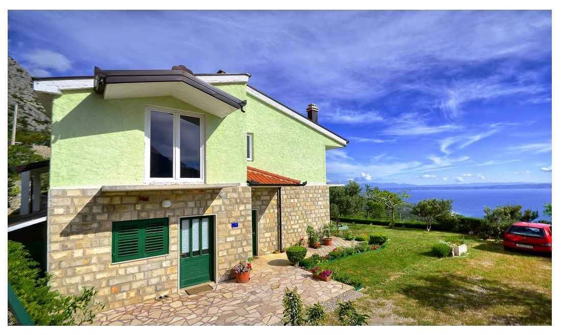 Casa vacacional en una zona tranquila y vista panorámica  in Tucepi, Rivera de Makarska