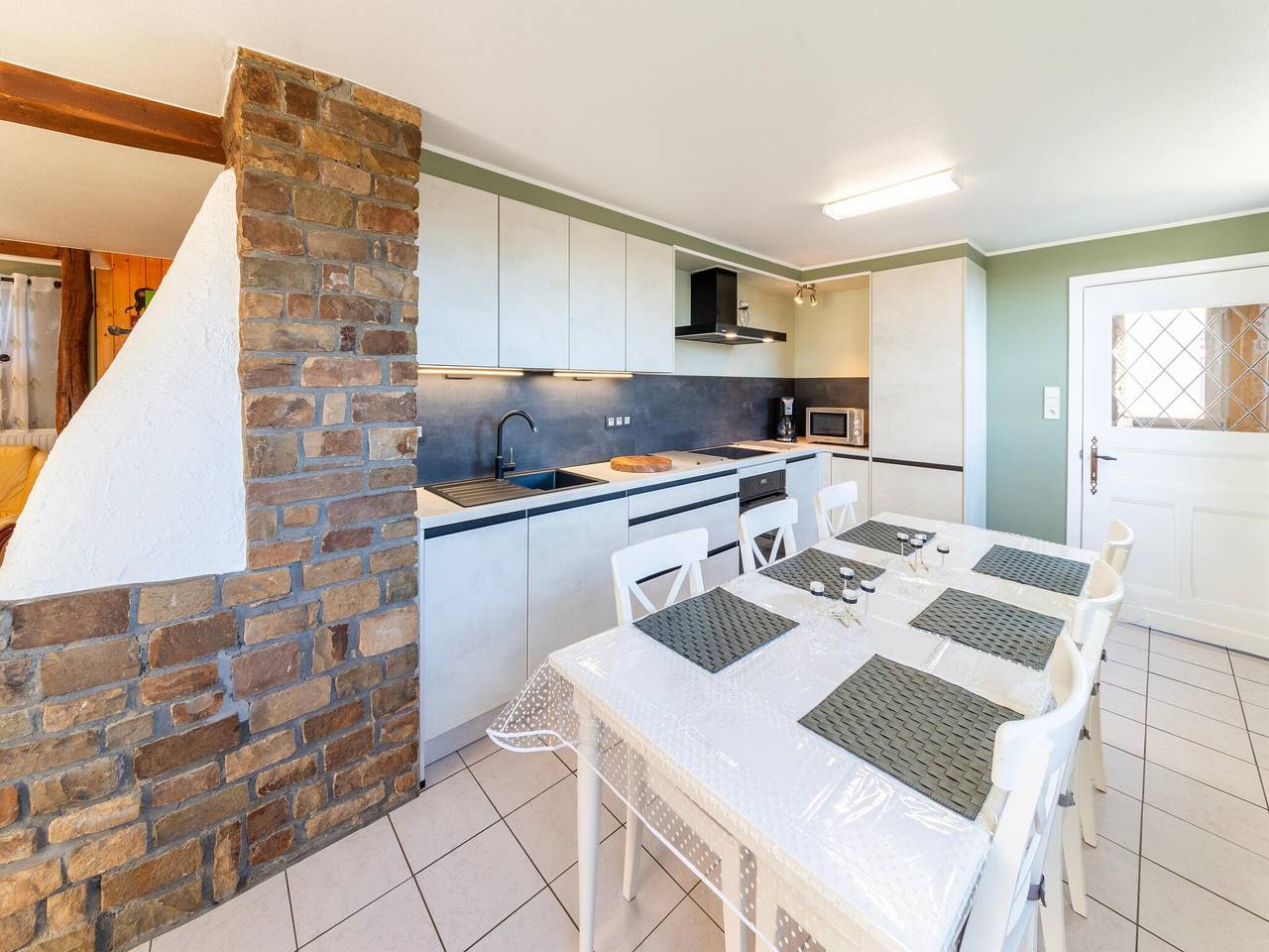 Haus in Lavacherie nahe Ourthe für 6 Von Belvilla in Sainte-Ode, Bastogne