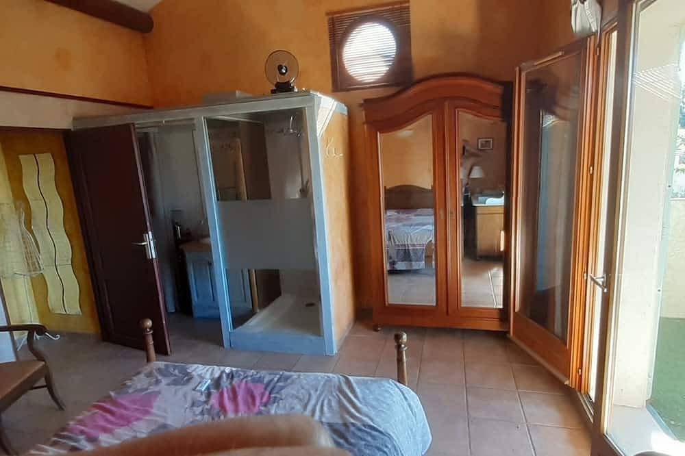 Belle Villa avec piscine in Sainte-Cécile-les-Vignes, Vaucluse