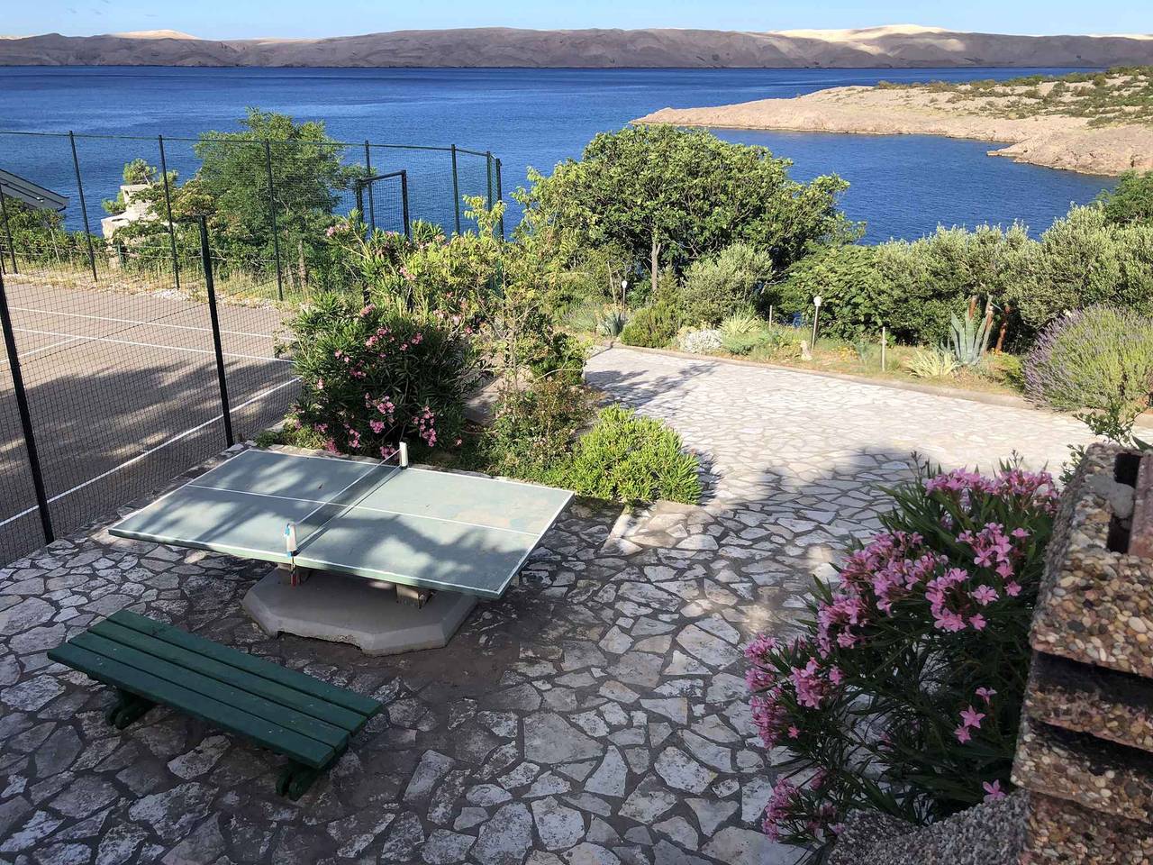 Villa mit Swimmingpool und Meerblick  in Cesarica, Kvarner Festland
