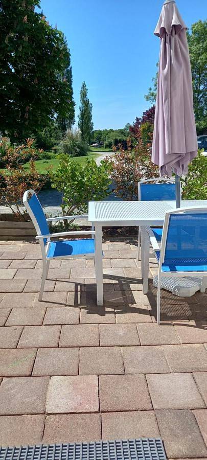 Location de vacances pour 4 personnes, avec piscine et terrasse, animaux acceptés à Sallertaine - 4