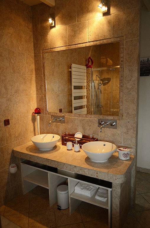 Chambre d’hôte pour 2 personnes, avec jacuzzi à Lyon - 4