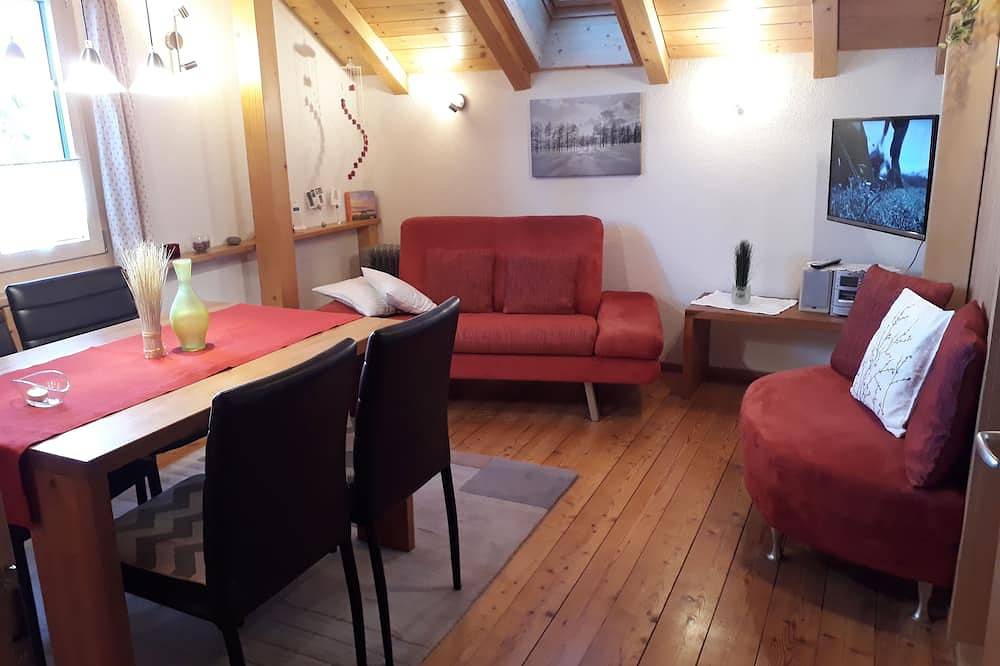 Ganze Wohnung, Schöne Ferienwohnung oberhalb Vierwaldstättersee in Isenthal, Vierwaldstättersee