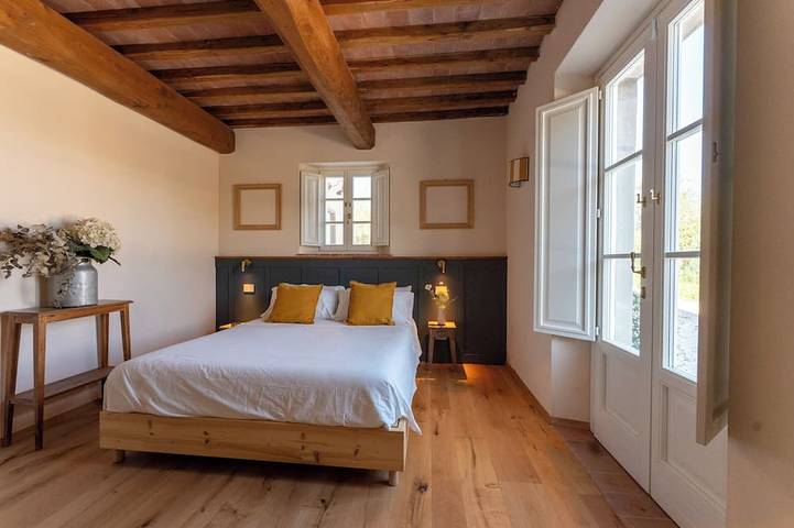 Casa di Pietra tipica con Piscina 6/8 Pax in campagna tra Firenze e Lucca. in Marliana, Provincia di Pistoia