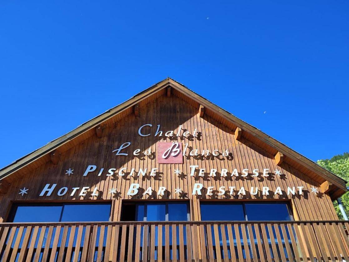 Chalet Hôtel Les Blancs in Pra-Loup (station de ski), Pra-Loup