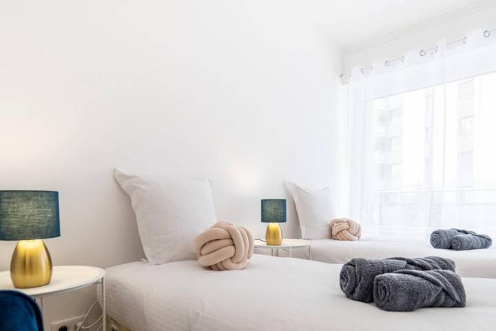 Gîte pour 4 personnes, avec balcon dans Gare d'Annecy - 3