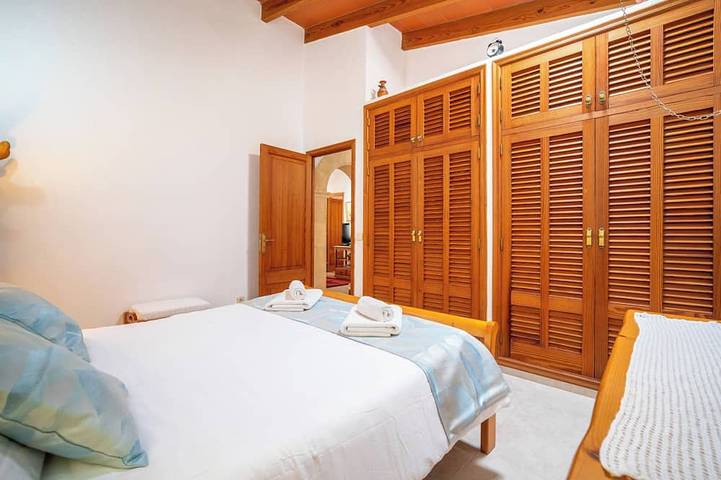 Finca mit Whirlpool für 7 Personen, mit Pool und Balkon sowie Garten und Whirlpool in Alcúdia - 3