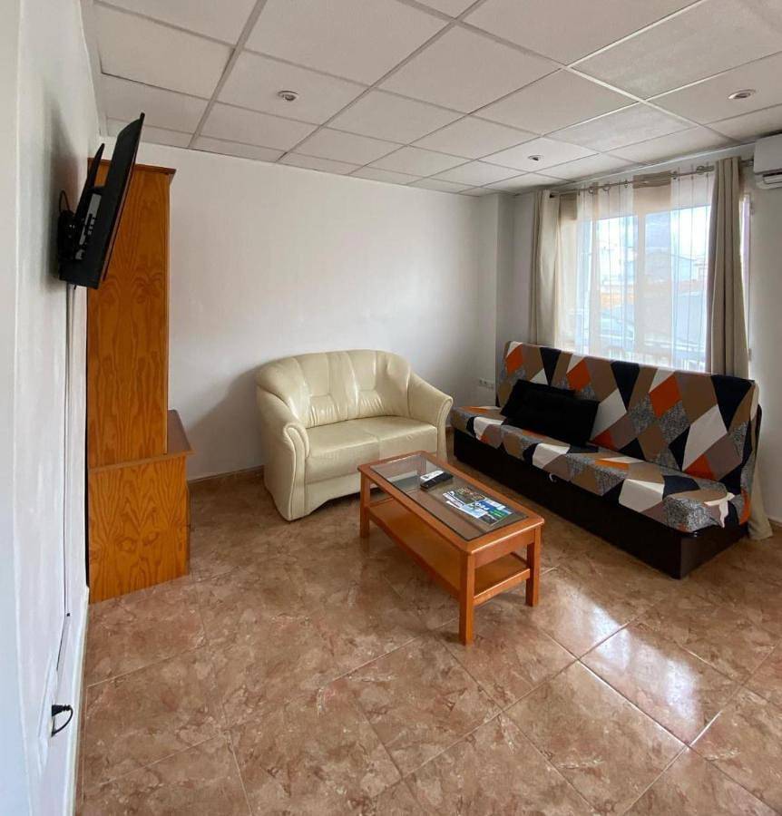 Ganze Wohnung, Three-Bedroom Apartment in Pego, Costa Blanca