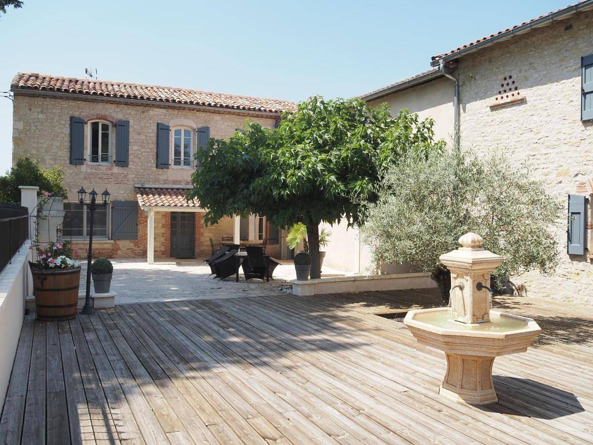 Le Mas de Doat, Gîte de Charme 4 étoiles dans le Triangle d Or proche Gaillac et Albi in Senouillac, Région d'Albi