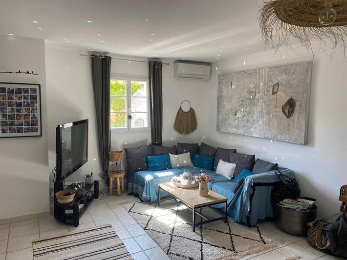 Ferienhaus für 8 Personen, mit Terrasse und Pool - 1
