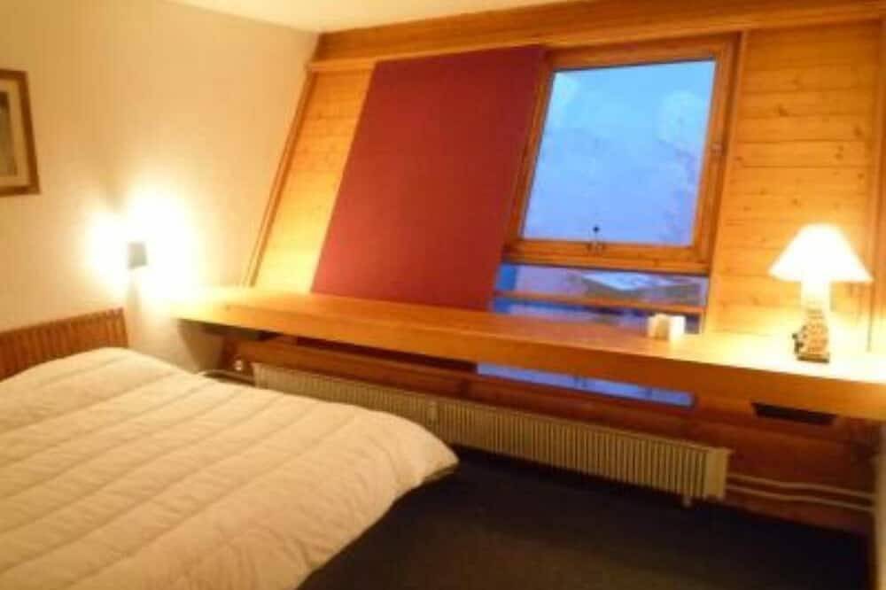 Geheel appartement, Luxe gebouw aan de piste en de skischool in een zeer populaire woonwijk en boog in Arc 1600, Bourg-Saint-Maurice