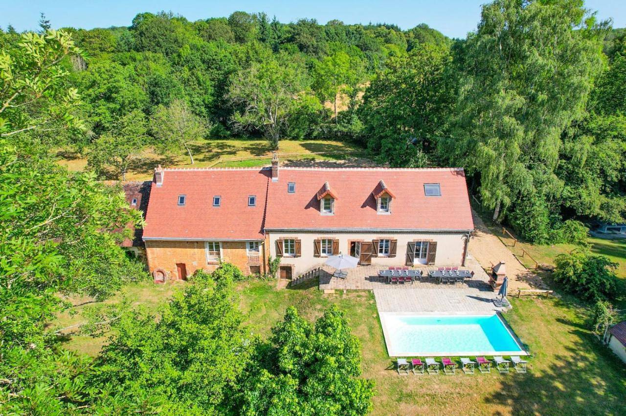 Holiday Home in Beaumont-les-Autels, Région de Nogent-le-Rotrou