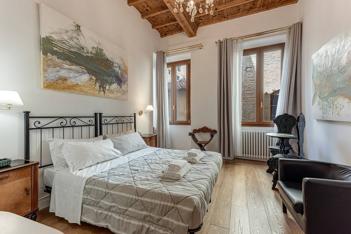 Ganze Wohnung, Ferienwohnung 'Your House At The Duomo' mit Wlan und Klimaanlage in Florence city center, Florenz