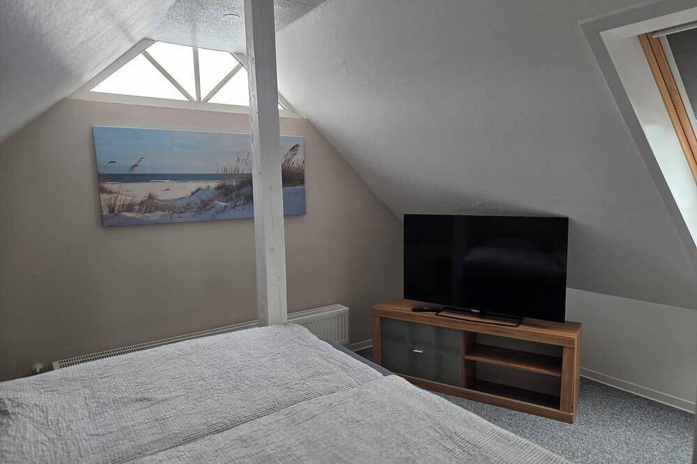 Ganze Wohnung, Ferienwohnung in Wilhelmshaven – ruhig, modern, ideal für Ausflüge in Rüstersiel, Wilhelmshaven