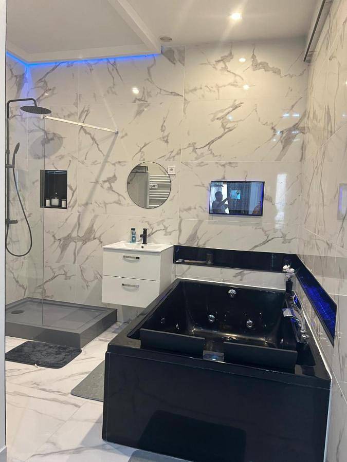 Maison d’hôte pour 2 personnes, avec jacuzzi et sauna à Béziers - 2