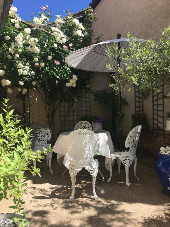 Gîte pour 5 personnes, avec jardin à Biziat - 4