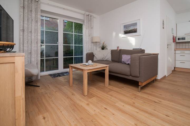 Ferienwohnung für 3 Personen, mit Terrasse in Krummhörn