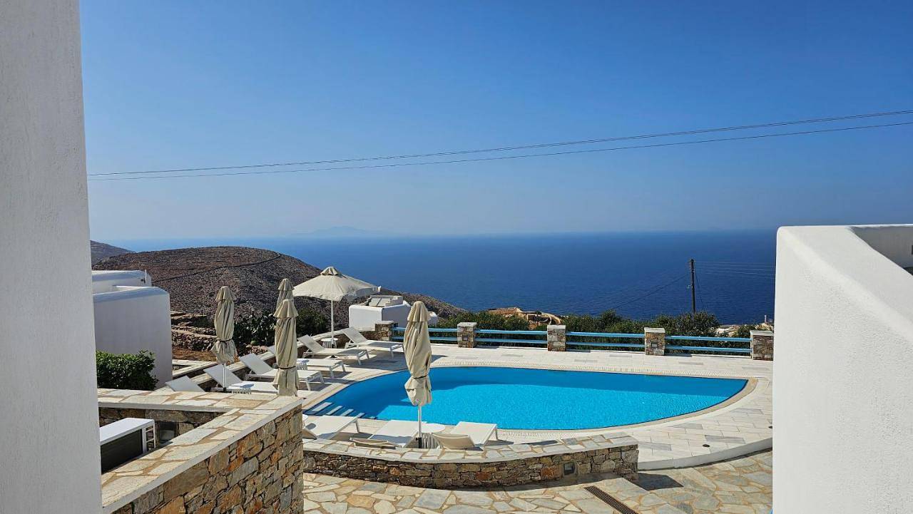 Aeri in Folégandros