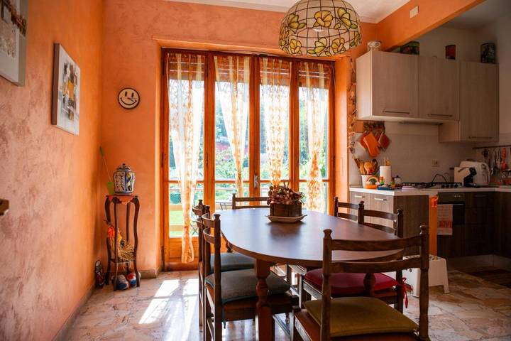 Location de vacances pour 8 personnes, avec jardin ainsi que vue et terrasse, animaux acceptés à Giaveno - 4