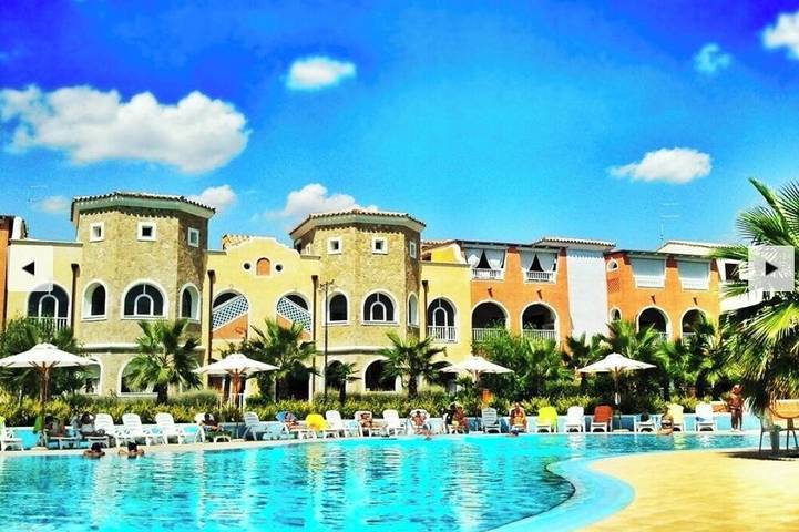 Hotel für 5 Personen, mit Garten und Whirlpool sowie Pool - 1