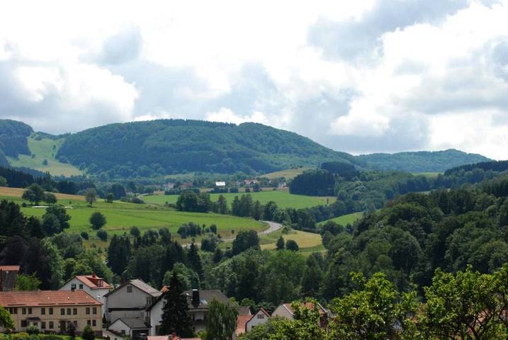 Ferienwohnung für 4 Personen, mit Terrasse und Garten sowie Ausblick in Gersfeld - 4