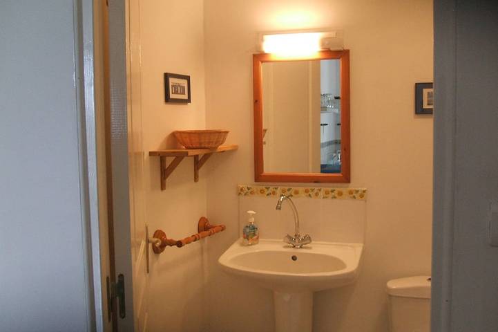 Gîte pour 2 personnes, avec terrasse et jardin à Saint-Martin-de-Cenilly - 3