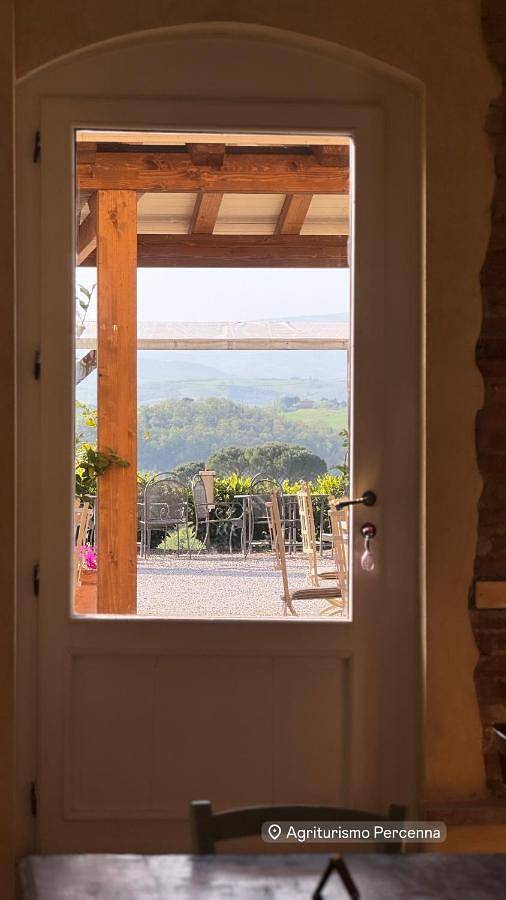 Location de vacances pour 2 personnes, avec vue et jardin à Buonconvento - 3