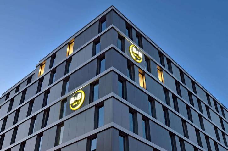 Hotel für 2 Personen, mit Terrasse, mit Haustier in Berliner Fernsehturm - 3