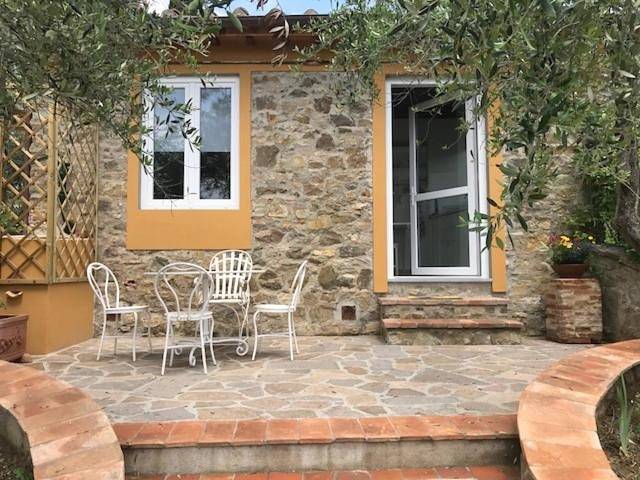 Location de vacances pour 5 personnes, avec vue ainsi que piscine et jardin à Impruneta - 4